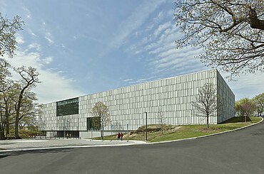 Bruce Museum by EskewDumezRipple