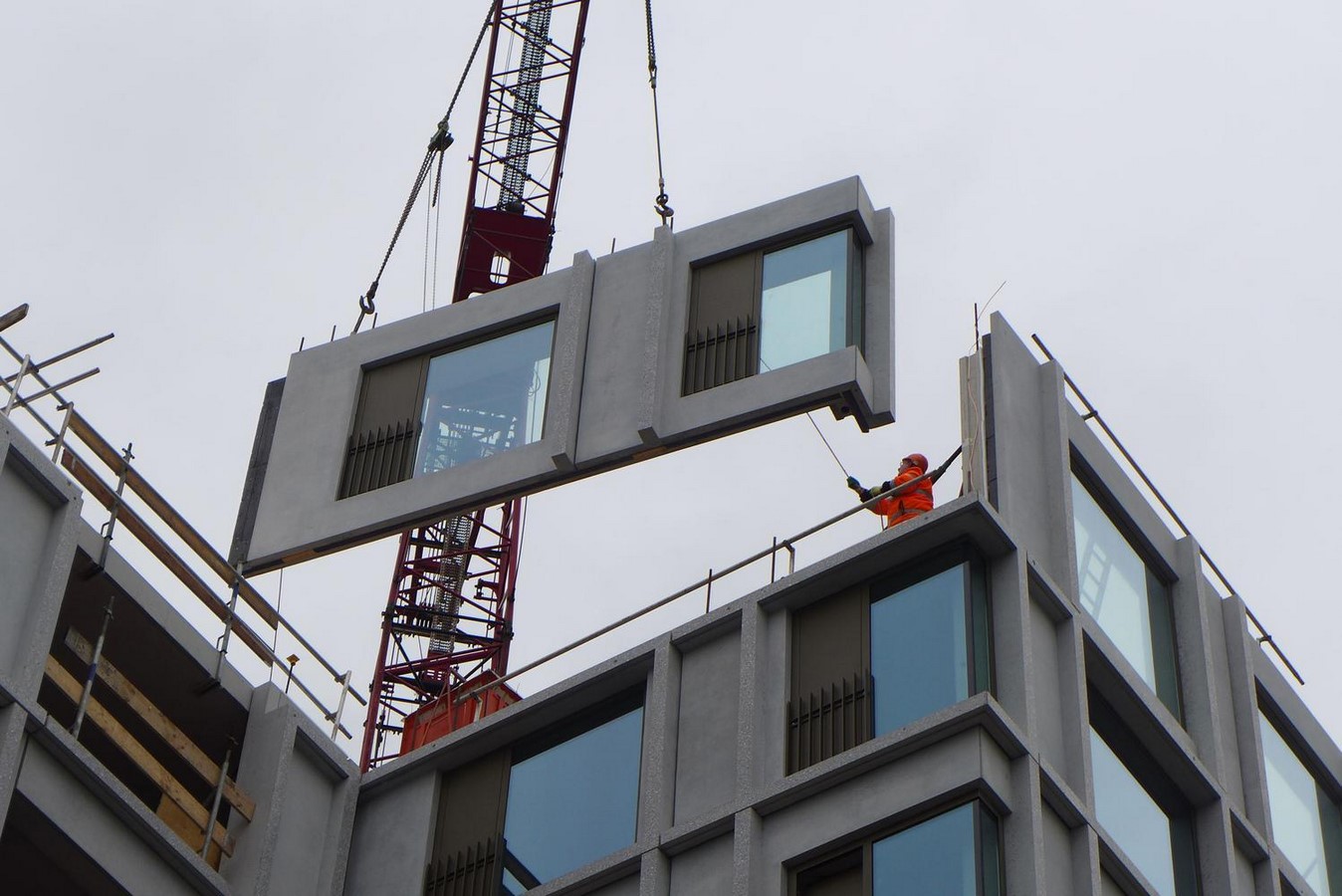Modular Construction A Revolution in Building Techniques and Its Impact in the Middle East-Sheet2
