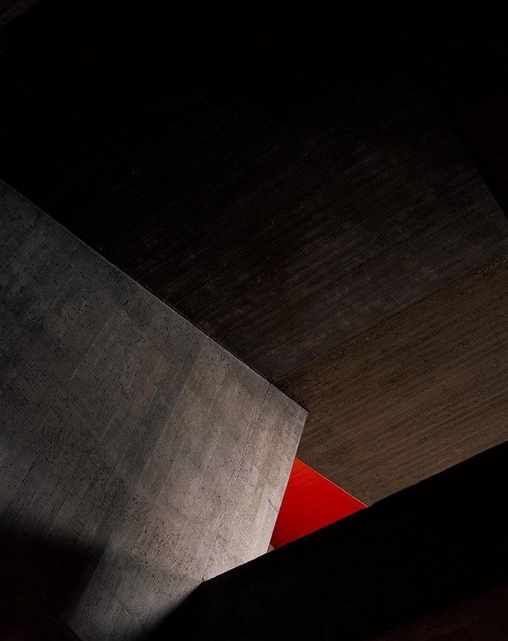 The Architect's Eye vs. The Photographer's Lens Unveiling the Hidden Dimension-Sheet24
