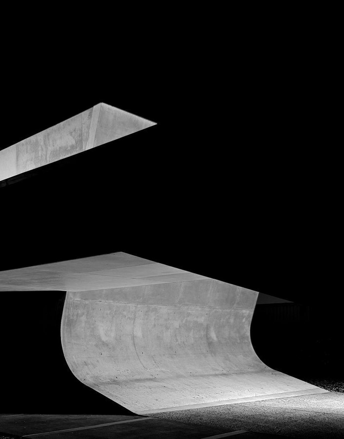 The Architect's Eye vs. The Photographer's Lens Unveiling the Hidden Dimension-Sheet33