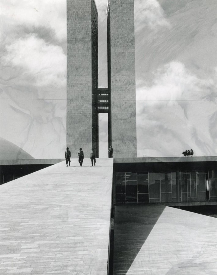 The Architect's Eye vs. The Photographer's Lens Unveiling the Hidden Dimension-Sheet9