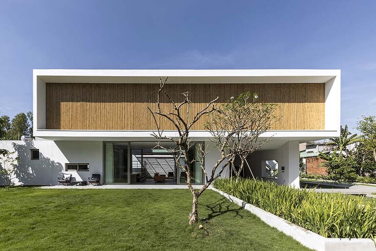 Long Thanh Villa by Km Architecture Office