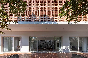 The Grand House by Km Architecture Office