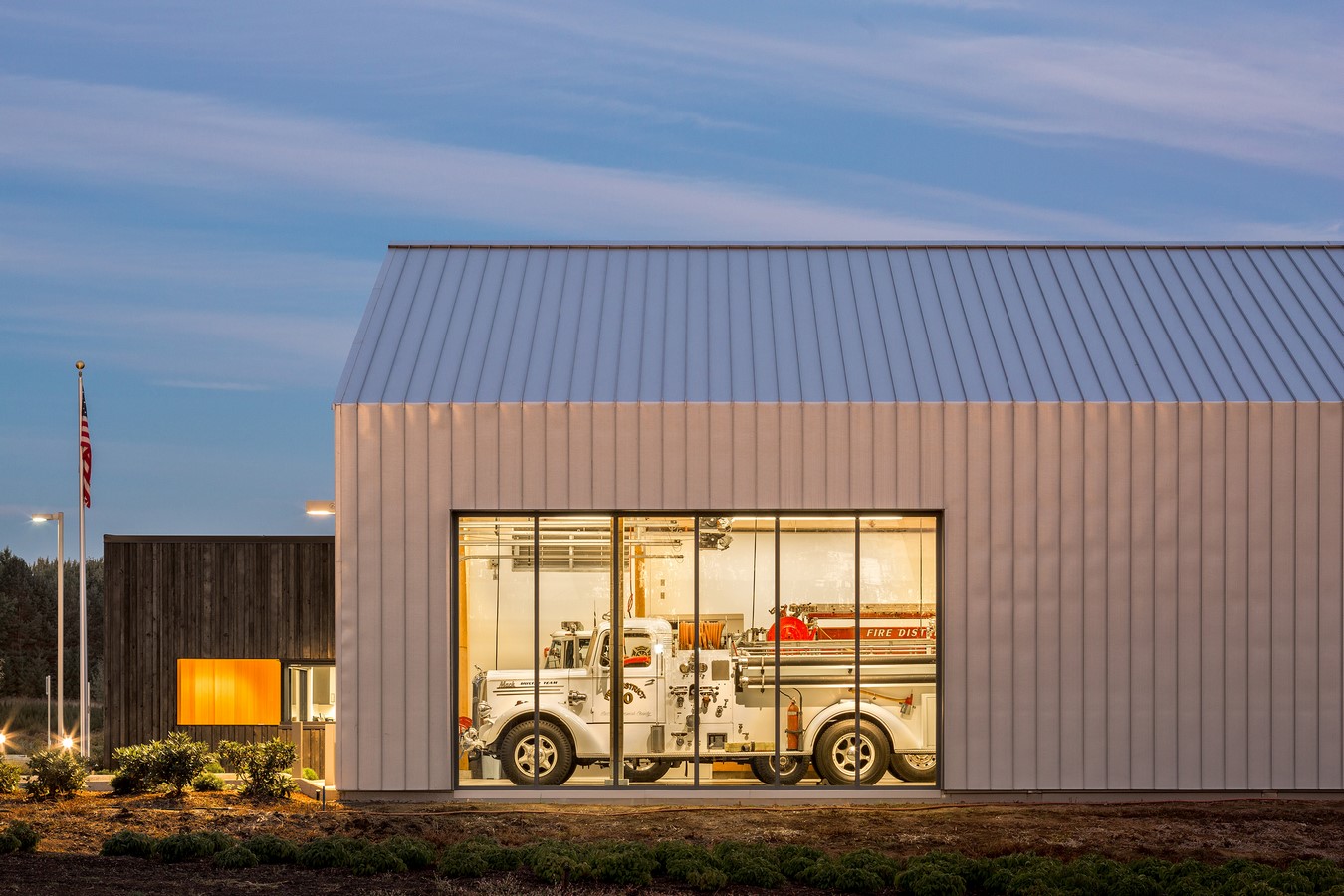 10Fire Station 76 by Hennebery Eddy Architects-Sheet11