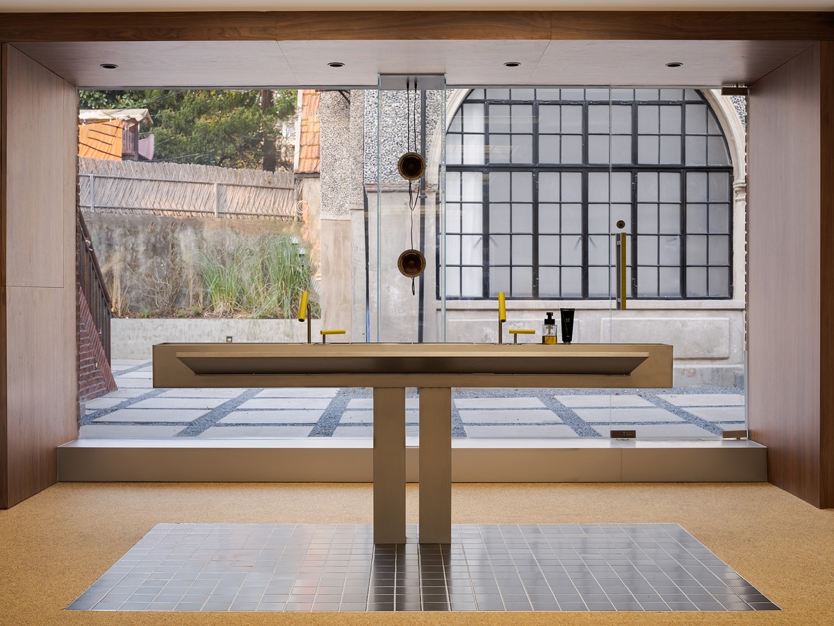 eios Store in Dongping Road, Shanghai by hoii design-Sheet1