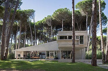 Kairos House by Estudio Galera