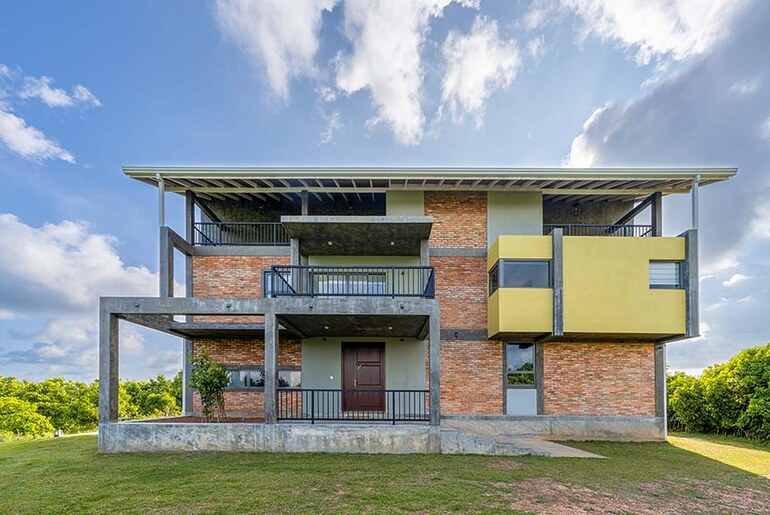 Mahaduwa Cinnamon Villa by RMJA