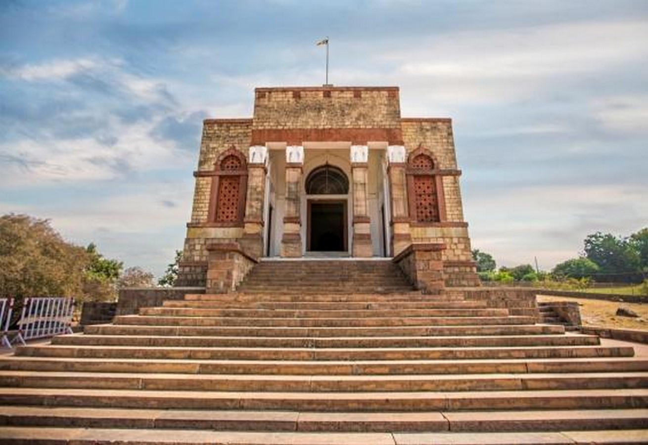 UNESCO World Heritage Sites Buddhist Monuments at Sanchi-Sheet7