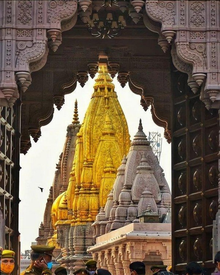 -Transformative Experience in Hindu Sacred Spiritual Spaces-Sheet4
