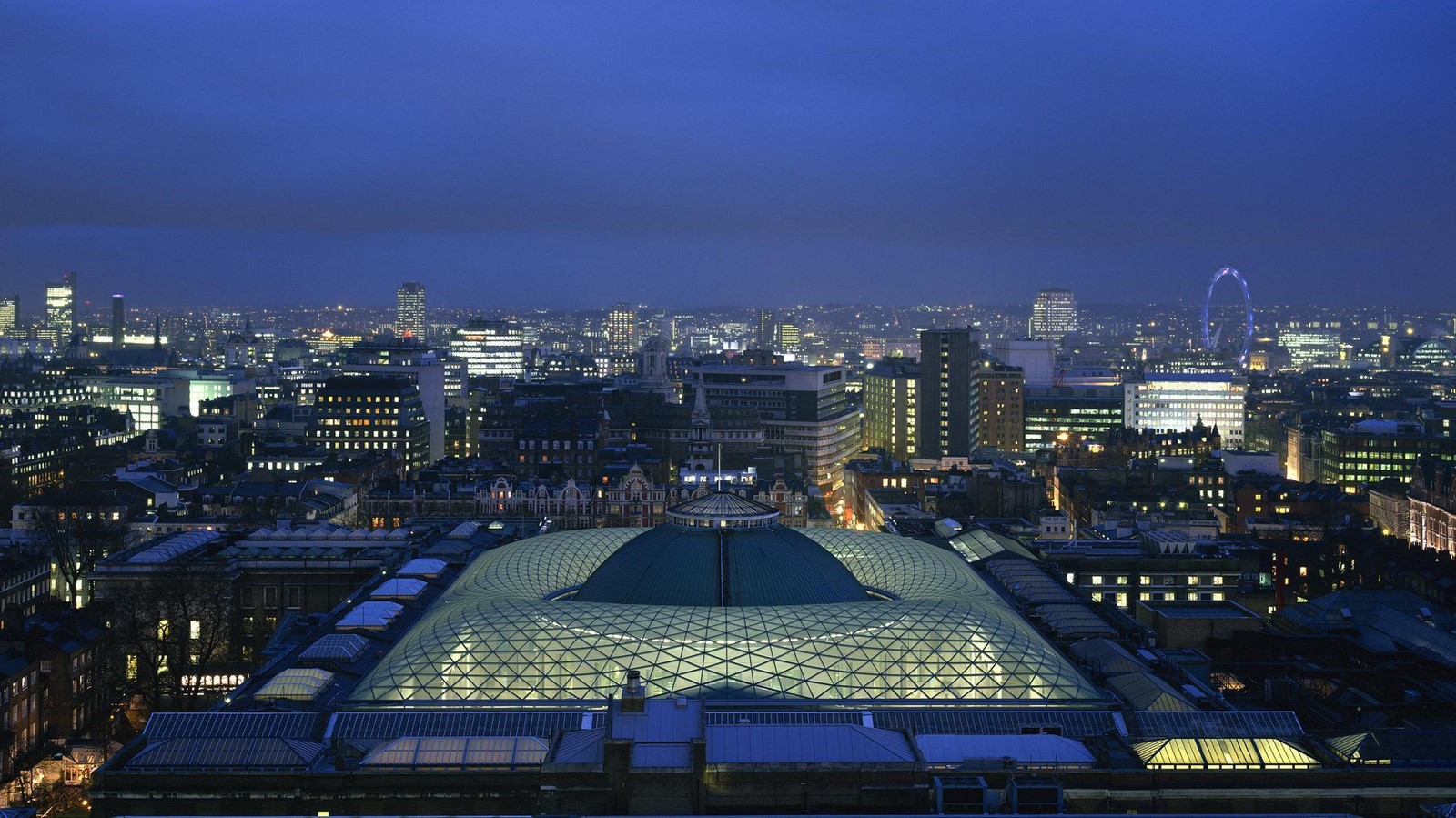 Book in Focus Norman Foster and the British Museum by Norman Foster-Sheet3