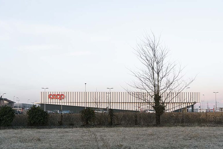 Coop Lombardia Brand Architecture by Park Associati