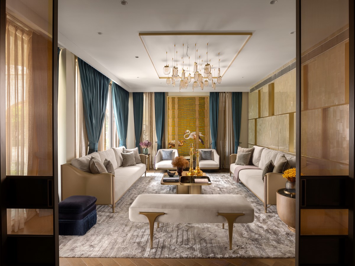 Grey and Gold in Interior Wall Design Trends of 2024 by Azure Interiors-Sheet1