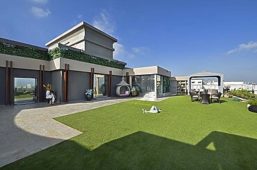The Role of Facades in Enhancing Interior Design Bridging Exterior and Interior Harmony