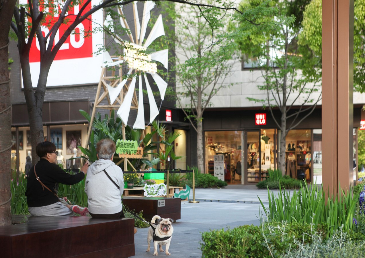 Shanghai Moon Bay Neighbourhood Commercial Street by FLO L-Sheet1