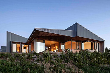 Strachan Group Architects: Crafting Sustainable Elegance in Auckland