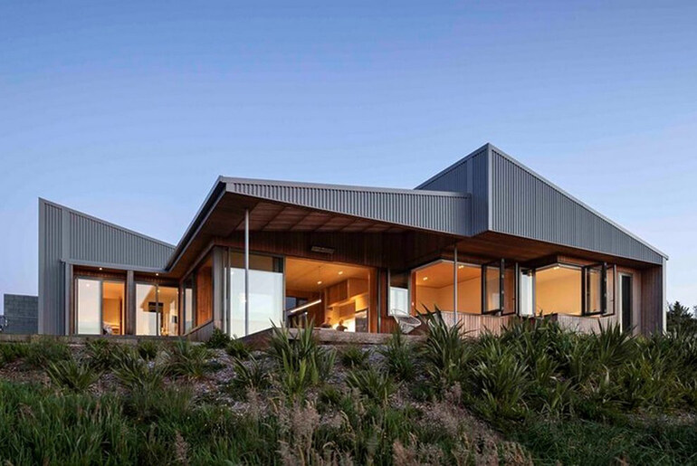 Strachan Group Architects: Crafting Sustainable Elegance in Auckland