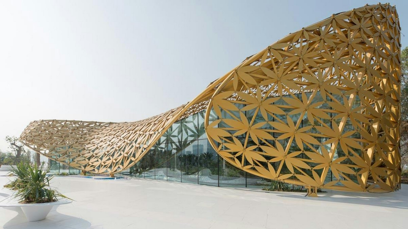 Optimizing Building Envelopes Through Biomimicry and Generative Design A Digital Approach-Sheet5