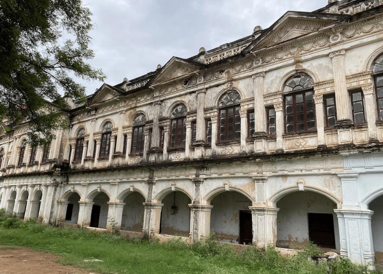 Adaptive Reuse in Hyderabad Preserving History While Embracing Modernity-Sheet5