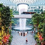 Public Art Installations That Define Urban Spaces-Sheet4