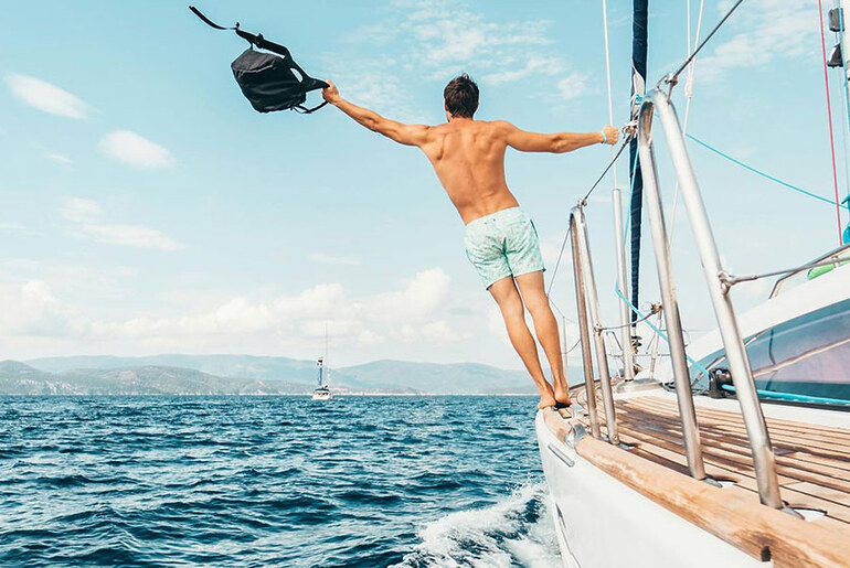 What You Need to Know Before Renting a Yacht