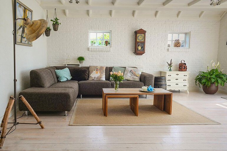 How to Fill Empty Space in Living Room