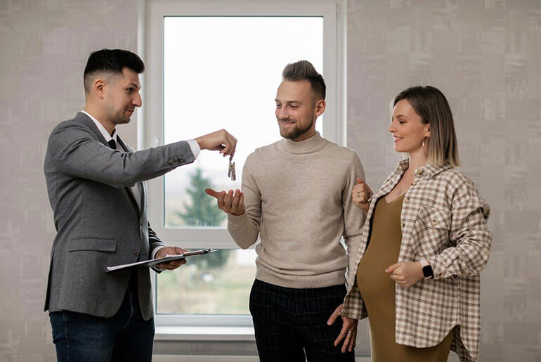 The Benefits of Hiring a Real Estate Agent in Today's Market - RTF ...