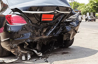 How Houston Car Accident Lawyers Assist in Proving Liability After a Collision