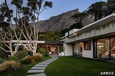 Glen Villa by Arrcc