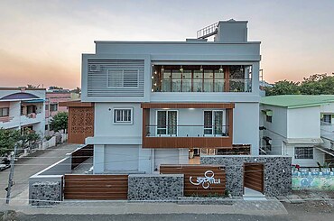 JANHAVI VILLA by RESHA ARCHITECT