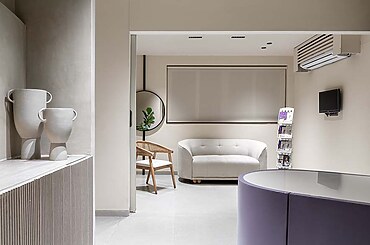 Minimal Clinic Design by Studio Dvāra