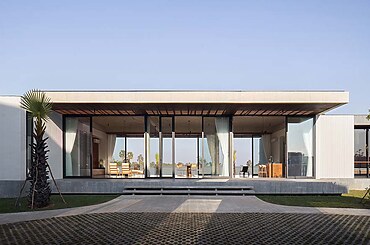 Sanctuary Villa by BLOOM Architecture