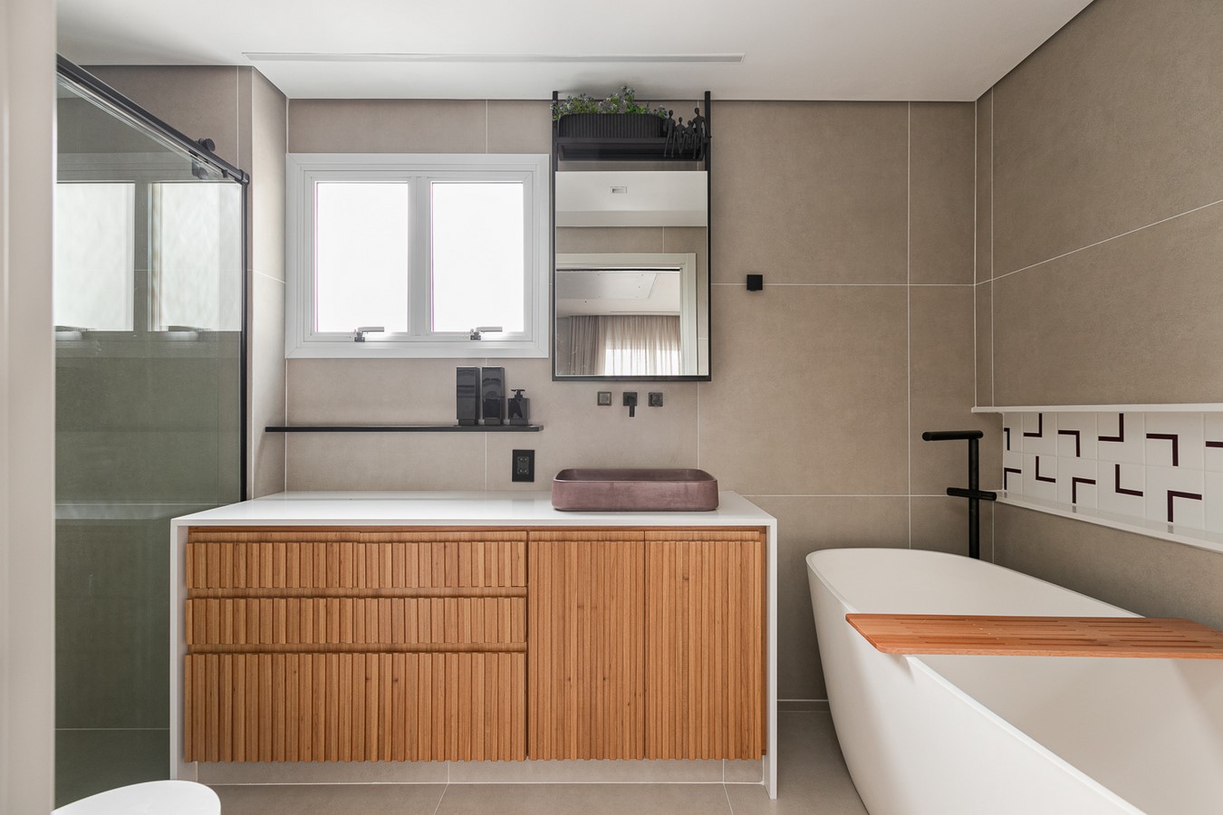An Old Apartment into a Mordern and FunctionalSpace by Natália Salla-Sheet4