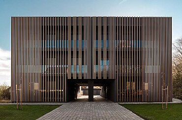 Magnum Opus by Rechner Architects