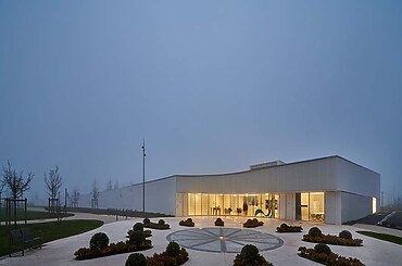 Swimming Pool Complex In Fondettes by Dominique Coulon Et Associés