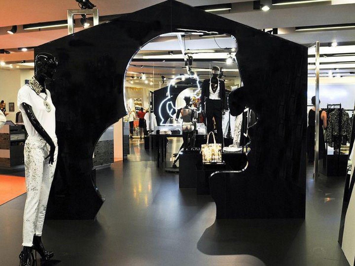 Building Brands Karl Lagerfeld-Sheet7