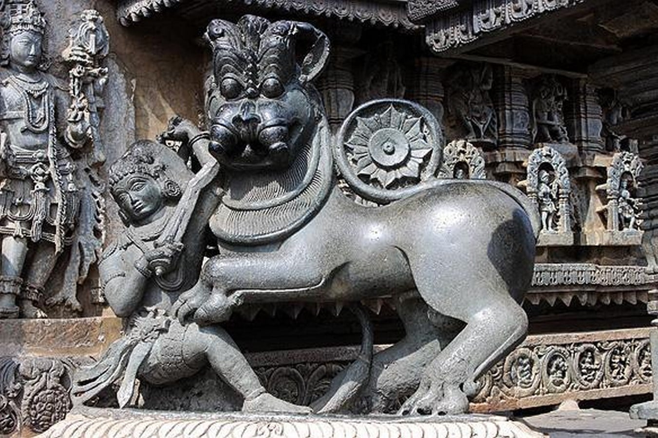 UNESCO World Heritage Sites Sacred Ensembles of the Hoysalas-Sheet3