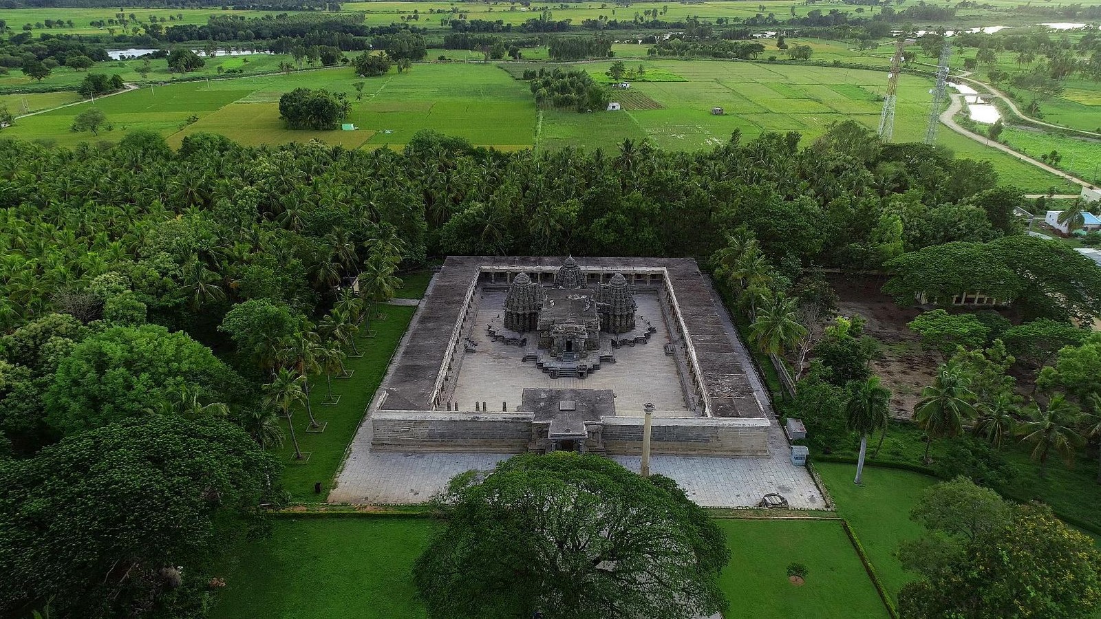 UNESCO World Heritage Sites Sacred Ensembles of the Hoysalas-Sheet5