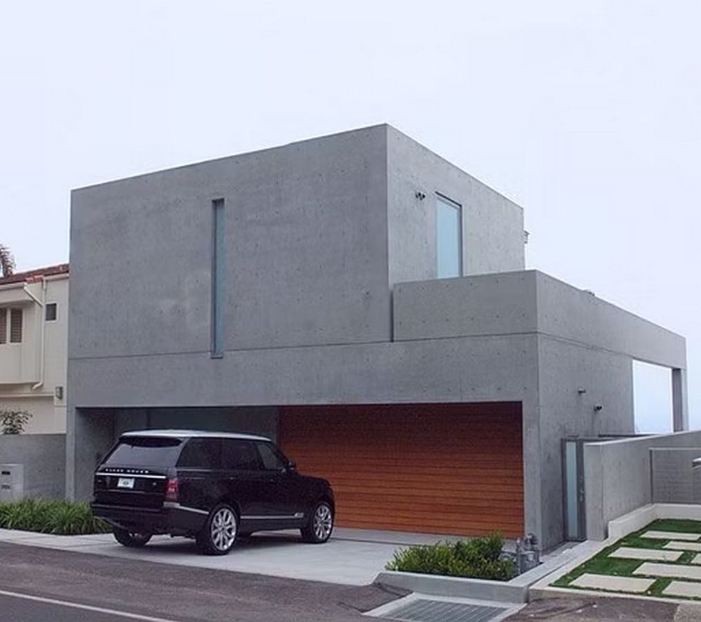 Malibu Mansion_©https://archinect.com/forum/thread/150186514/tadao-ando-malibu-75-million