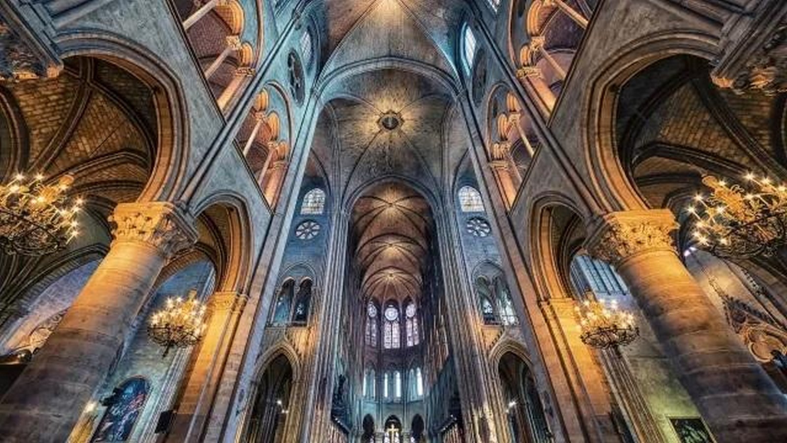 Gothic Grandeur The Architectural Marvel of Notre Dame-Sheet4
