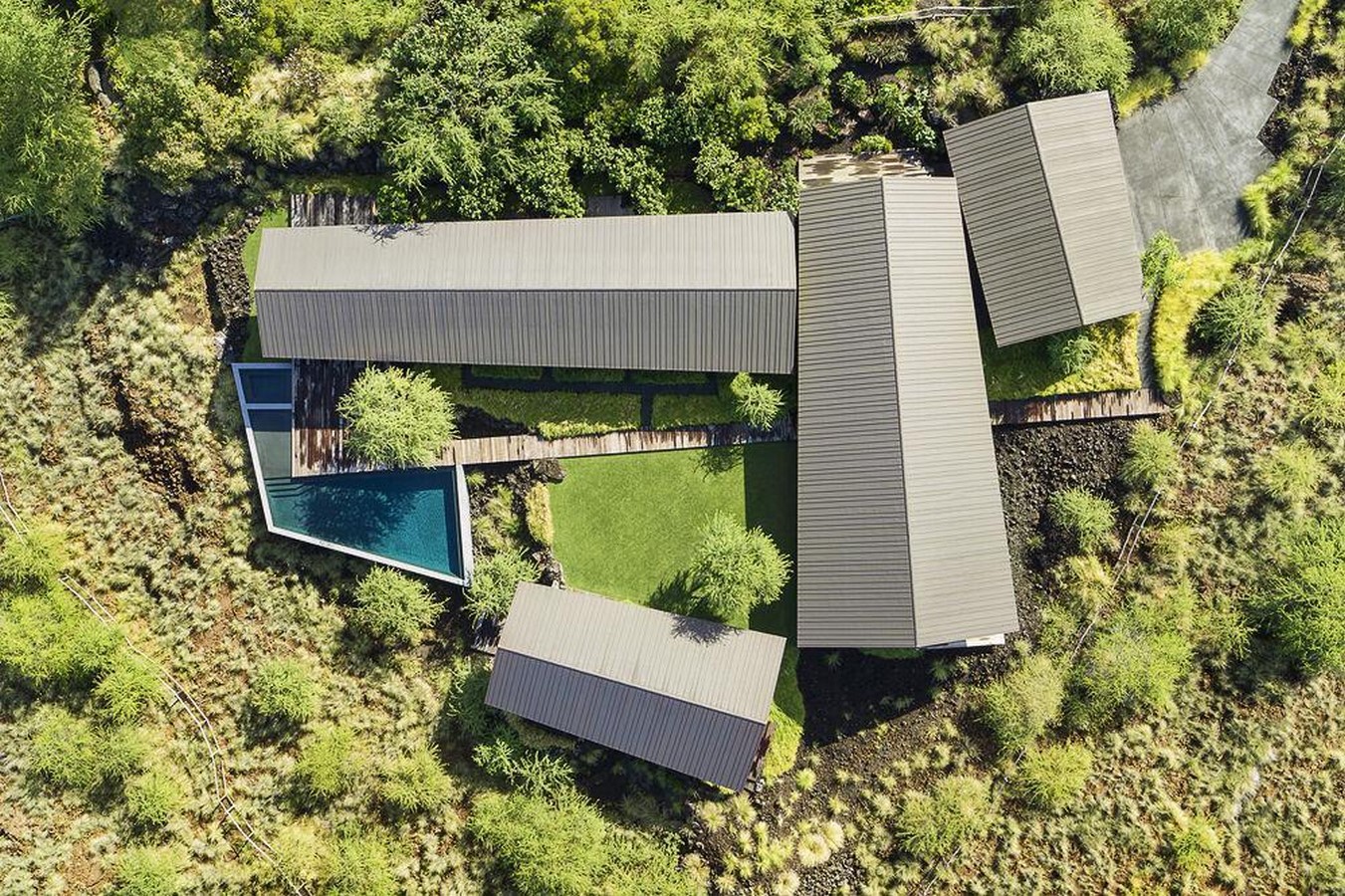 Project in-depth Hale Mau'u, Hawaii, by Walker Warner Architects-Sheet3
