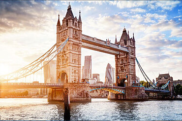 How to Save Money While Living in London?
