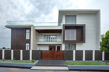 Private Residence in Tenali by Stonelam