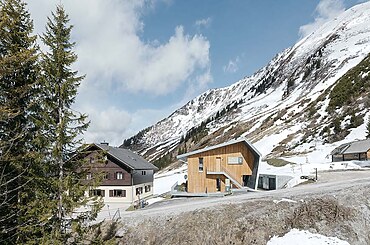 Hideaway by INNOCAD architecture
