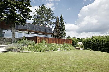 Deconstructed House by INNOCAD architecture