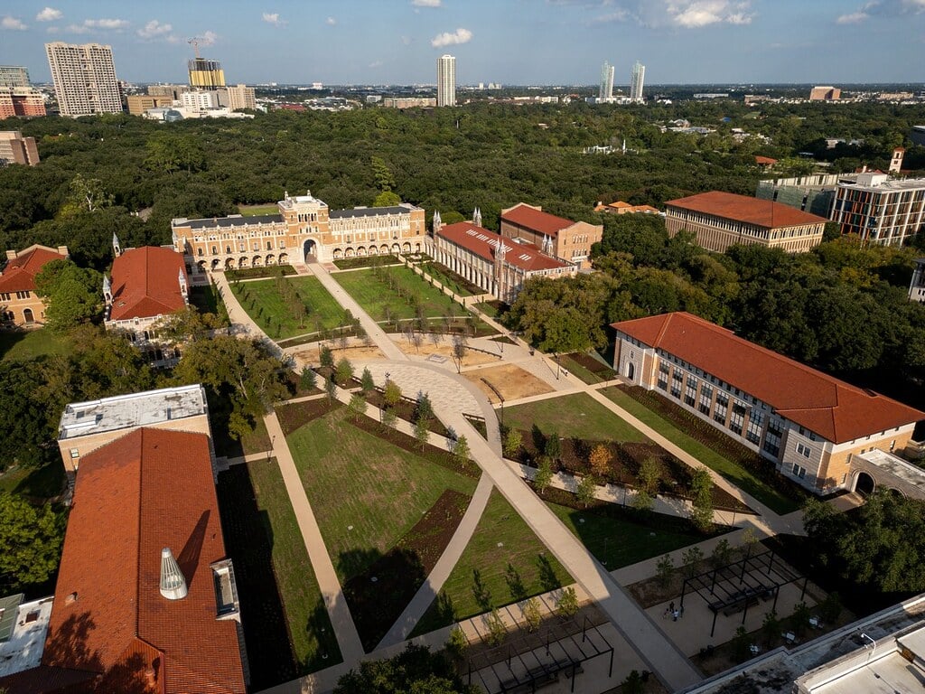Rice University Academic Quadrangle by Nelson Byrd Woltz Landscape ...
