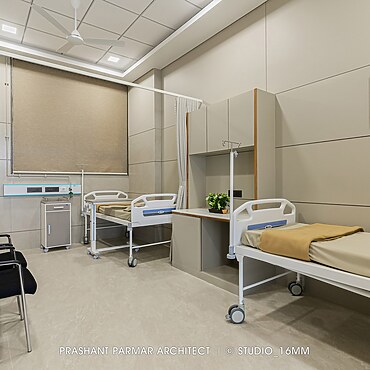 Modern Hospital Interior at Ratnanjali Solitaire by Prashant Parmar ...