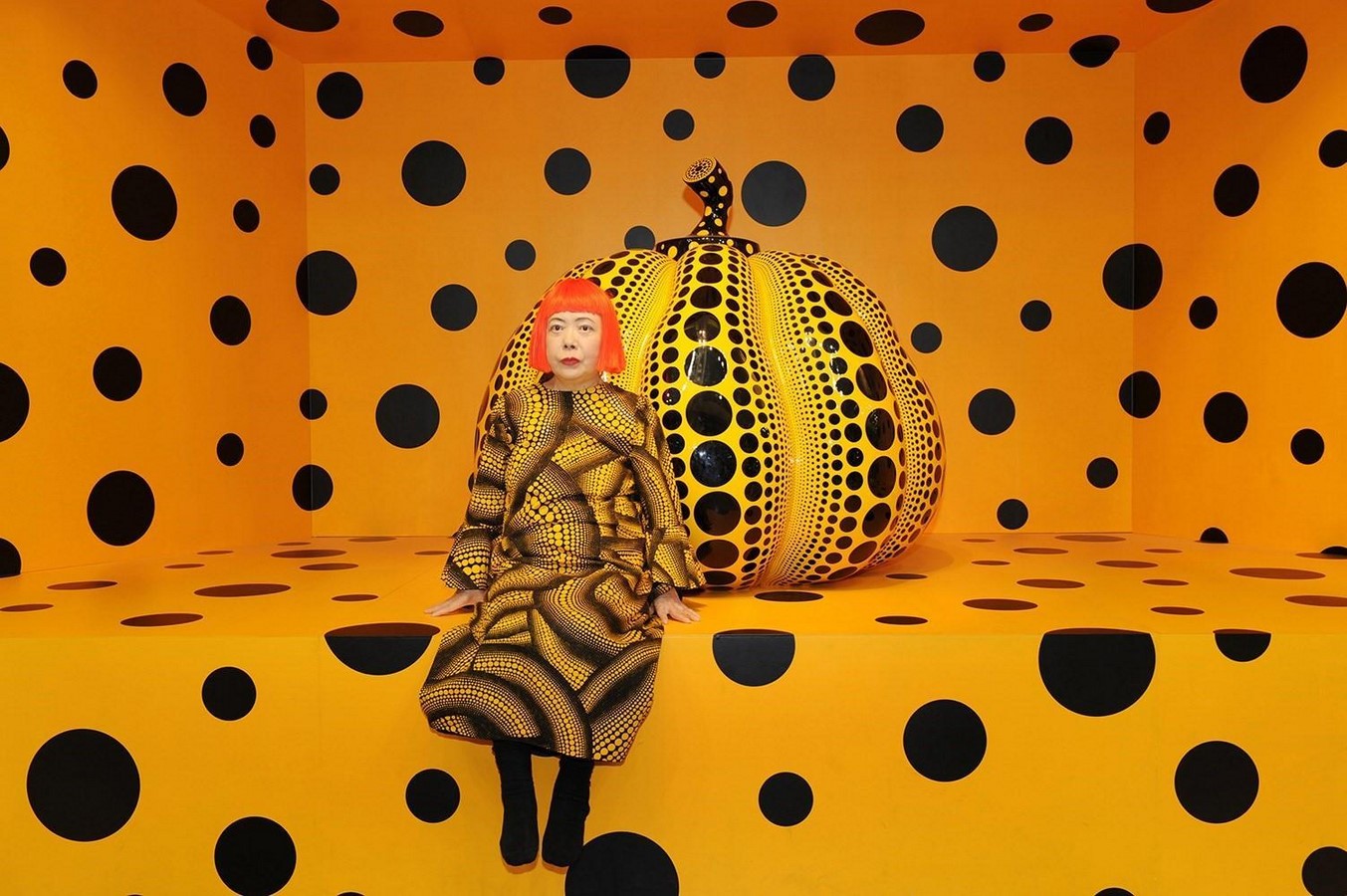 Mirror Orbs installed outside Liverpool Street Station in London by Yayoi Kusama-Sheet1
