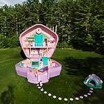 Airbnb Unveils Giant Polly Pocket House in Massachusetts-Sheet1