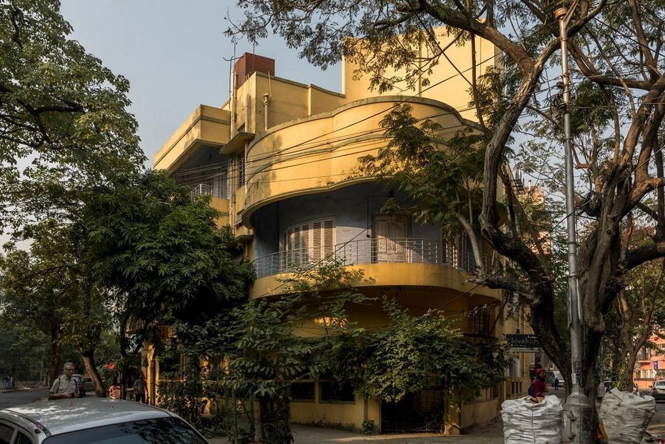 The Influence of Art Deco Architecture in Kolkata the Journey of Art Deco to Indie-Deco-Sheet3