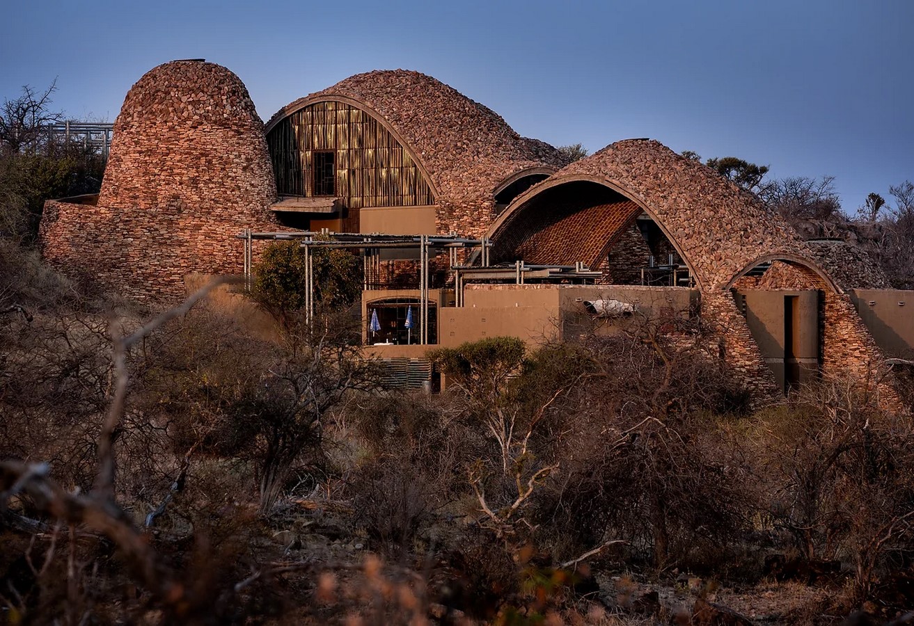 10 Projects by Architects that showcase traditional practices (abroad)-Sheet8